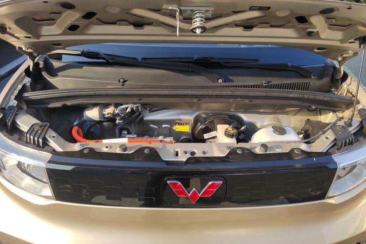 Used Wuling Hongguang MINIEV 2020 Zizai Version Lithium-NMC Engine Bay