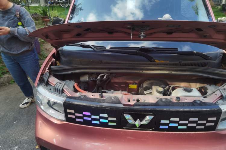 Used Wuling Hongguang MINIEV 2020 Enjoyment Model Lithium Iron Phosphate Engine Bay Right
