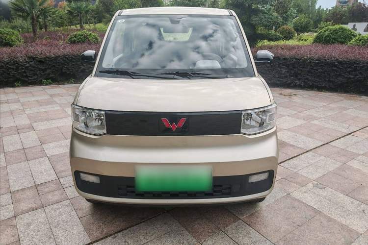 Used Wuling Hongguang MINIEV 2020 Zizai Version Lithium-NMC Exterior 1
