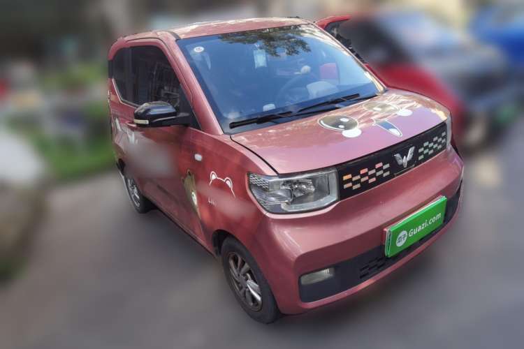Used Wuling Hongguang MINIEV 2020 Enjoyment Model Lithium Iron Phosphate Front Right 45 Deg