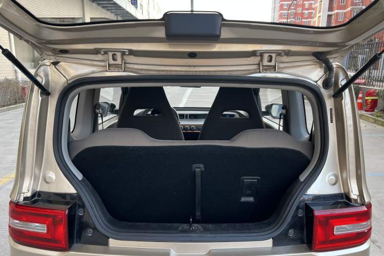 Used Wuling Hongguang MINIEV 2020 Zizai Version Lithium-NMC Interior 5