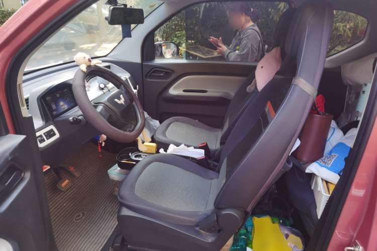 Used Wuling Hongguang MINIEV 2020 Enjoyment Model Lithium Iron Phosphate Left Front Seat