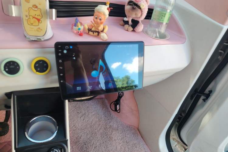 Used Wuling Hongguang MINIEV 2020 Enjoyment Model Lithium Iron Phosphate Audio And AC Panel