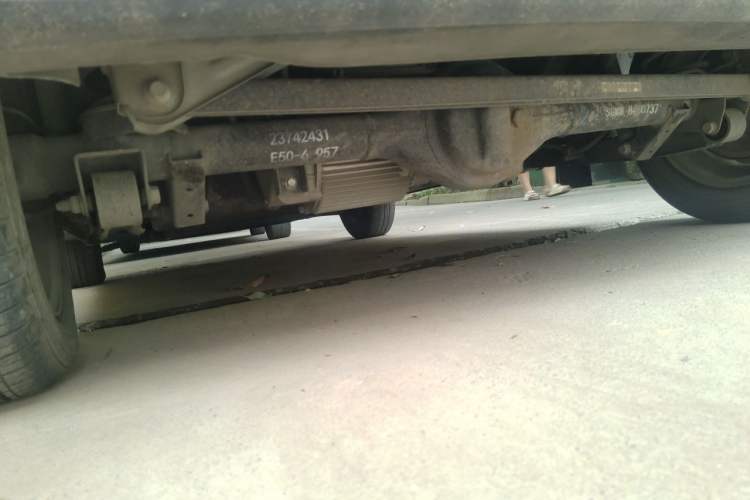 Used Wuling Hongguang MINIEV 2020 Zizai Version Lithium-NMC Chassis Rear Left