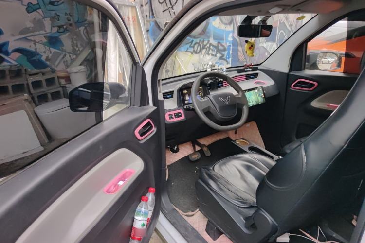 Used Wuling Hongguang MINIEV 2020 Zizai Version Lithium-NMC Driver Seat