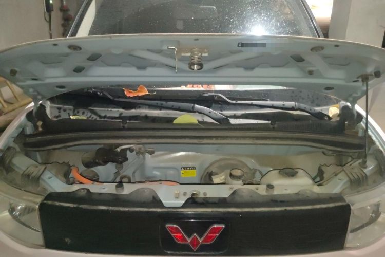Used Wuling Hongguang MINIEV 2020 Zizai Version Lithium-NMC Engine Bay