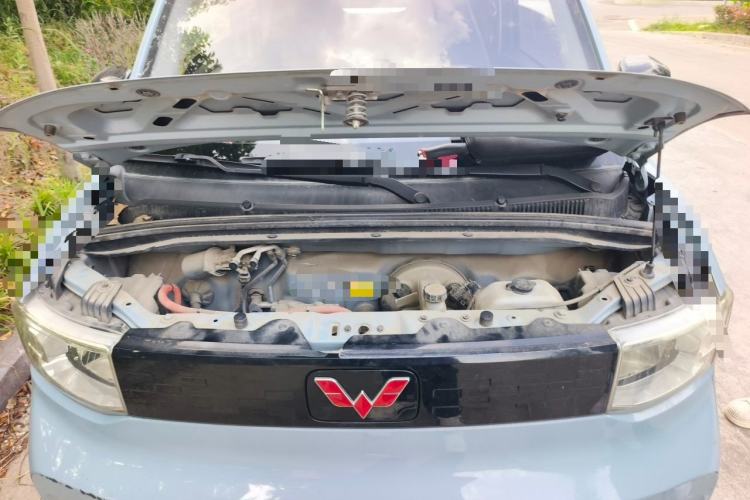 Used Wuling Hongguang MINIEV 2020 Zizai Version Lithium-NMC Engine Bay