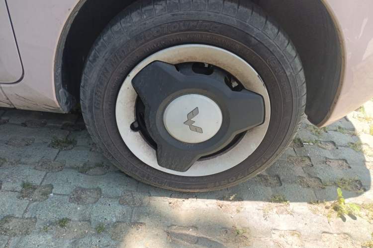 Used Wuling Hongguang MINIEV 2020 Freedom Version Lithium Iron Phosphate Exterior 1