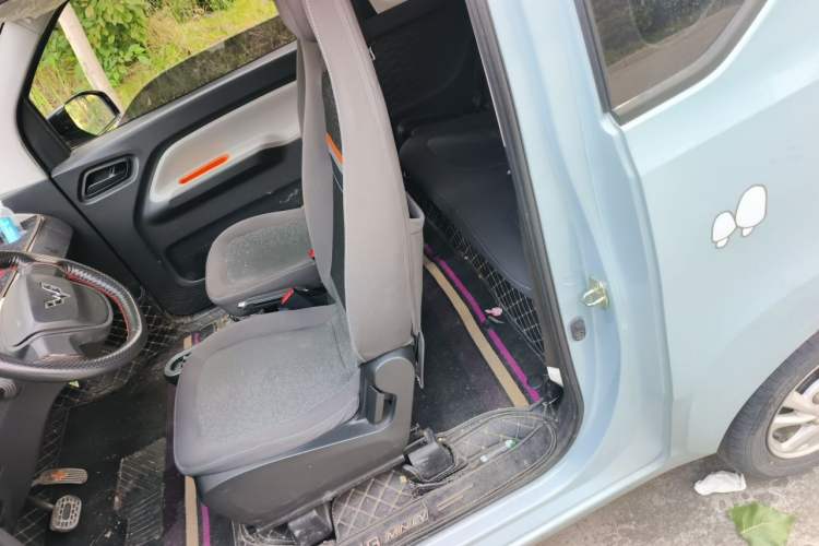 Used Wuling Hongguang MINIEV 2020 Zizai Version Lithium-NMC Left Rear Seat