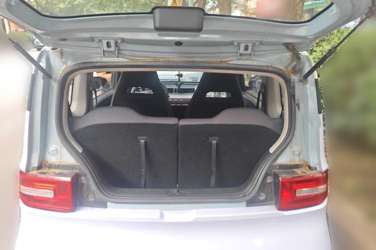 Used Wuling Hongguang MINIEV 2020 Freedom Version Lithium Iron Phosphate Trunk