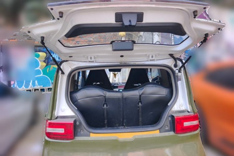 Used Wuling Hongguang MINIEV 2020 Zizai Version Lithium-NMC Trunk