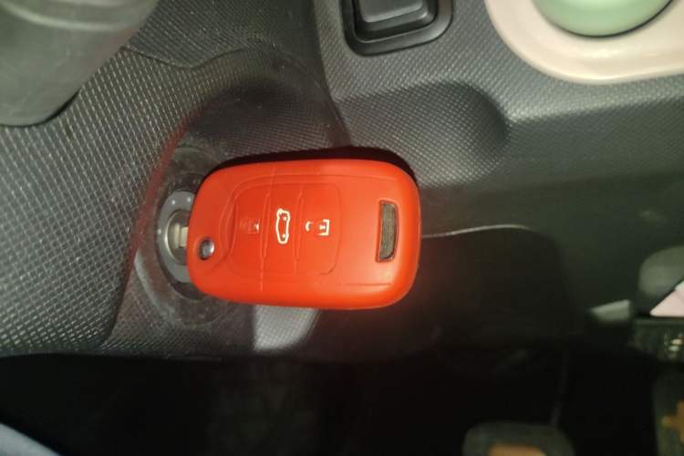 Used Wuling Hongguang MINIEV 2020 Zizai Version Lithium-NMC Vehicle Key