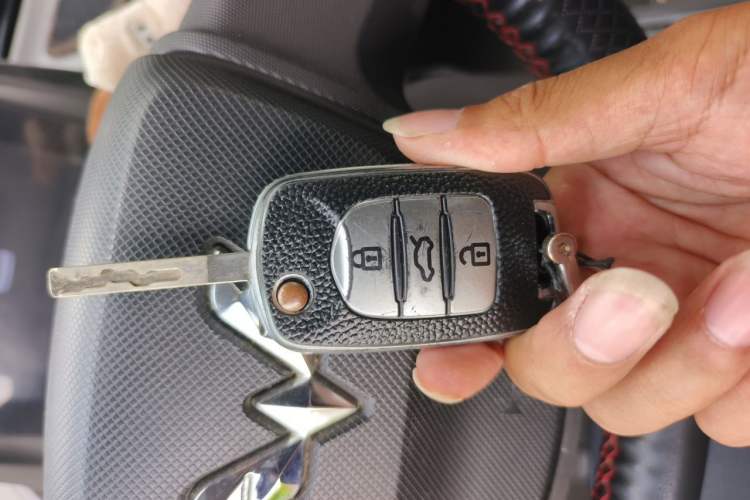 Used Wuling Hongguang MINIEV 2020 Zizai Version Lithium-NMC Vehicle Key