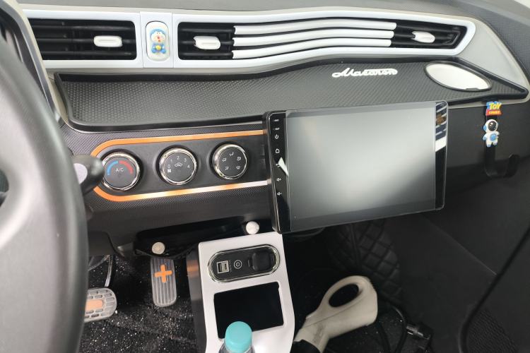 Used Wuling Hongguang MINIEV 2020 Freedom Version Lithium Iron Phosphate Audio And AC Panel
