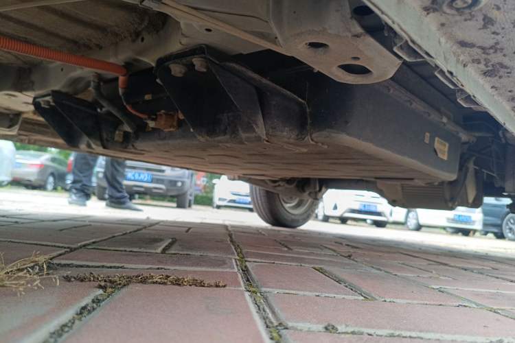 Used Wuling Hongguang MINIEV 2020 Freedom Version Lithium Iron Phosphate Chassis Front Left