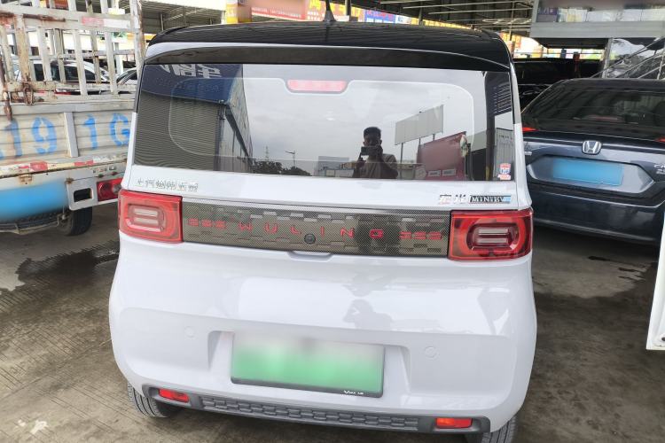 Used Wuling Hongguang MINIEV 2020 Freedom Version Lithium Iron Phosphate Exterior 4