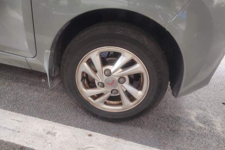 Used Wuling Hongguang MINIEV 2020 Enjoyment Model Lithium Iron Phosphate Exterior 7