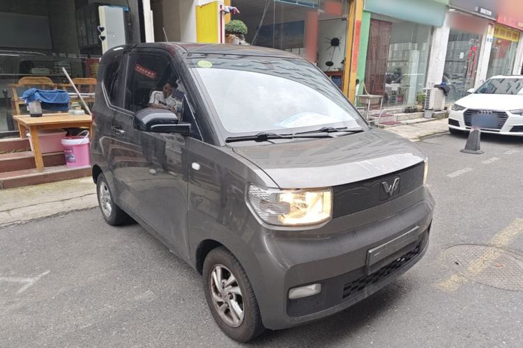 Used Wuling Hongguang MINIEV 2020 Enjoy Edition Lithium-Ion Battery Front Right 45 Deg