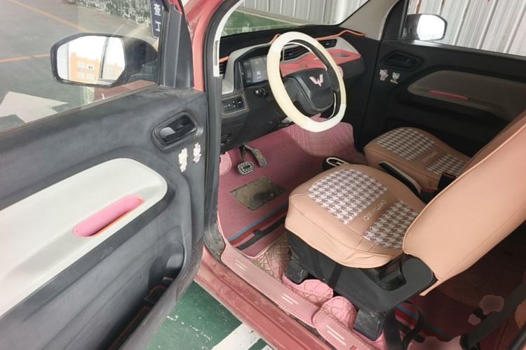 Used Wuling Hongguang MINIEV 2020 Zizai Version Lithium-NMC Driver Seat