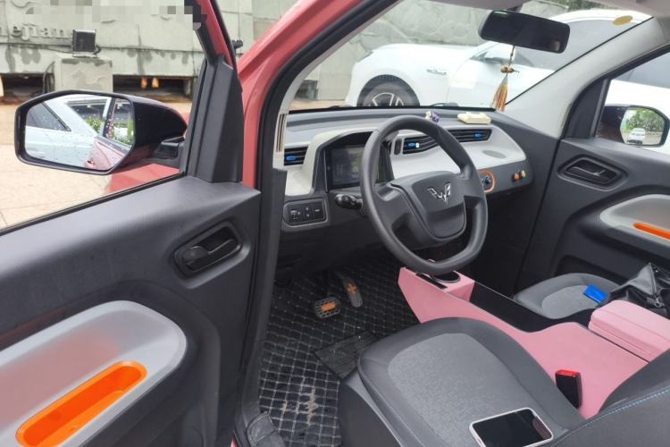 Used Wuling Hongguang MINIEV 2020 Enjoyment Model Lithium Iron Phosphate Driver Seat