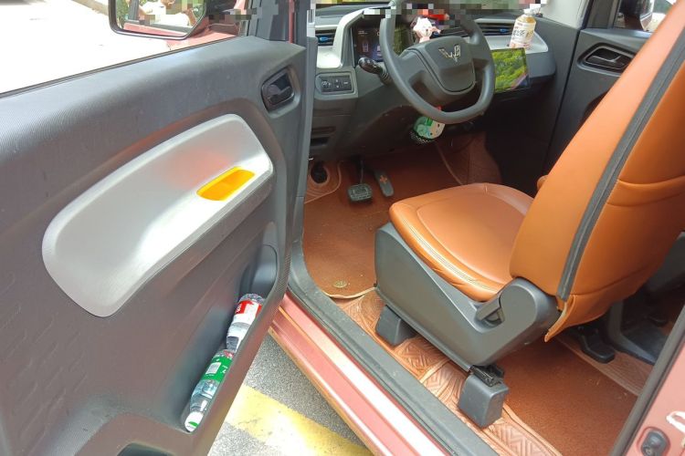 Used Wuling Hongguang MINIEV 2020 Enjoyment Model Lithium Iron Phosphate Driver Seat