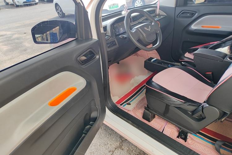 Used Wuling Hongguang MINIEV 2020 Enjoyment Model Lithium Iron Phosphate Driver Seat