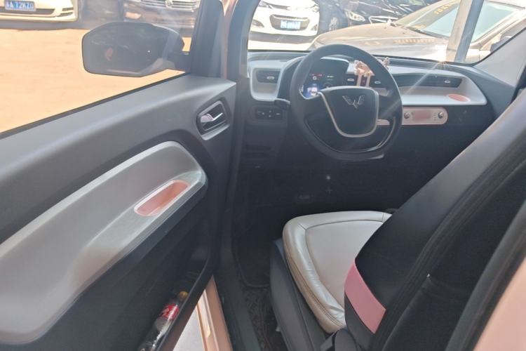 Used Wuling Hongguang MINIEV 2020 Enjoyment Model Lithium Iron Phosphate Driver Seat