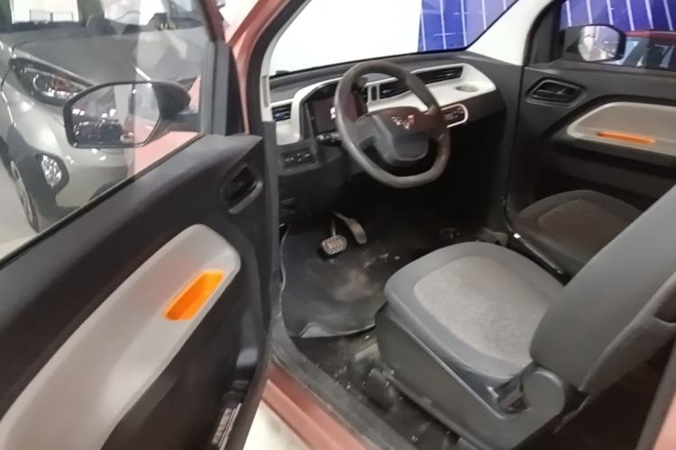 Used Wuling Hongguang MINIEV 2020 Enjoyment Model Lithium Iron Phosphate Driver Seat