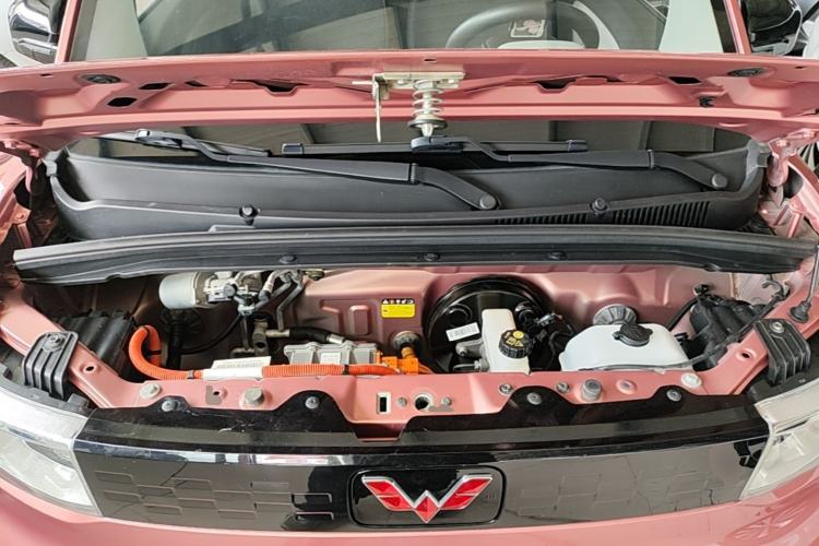 Used Wuling Hongguang MINIEV 2020 Freedom Version Lithium Iron Phosphate Engine Bay