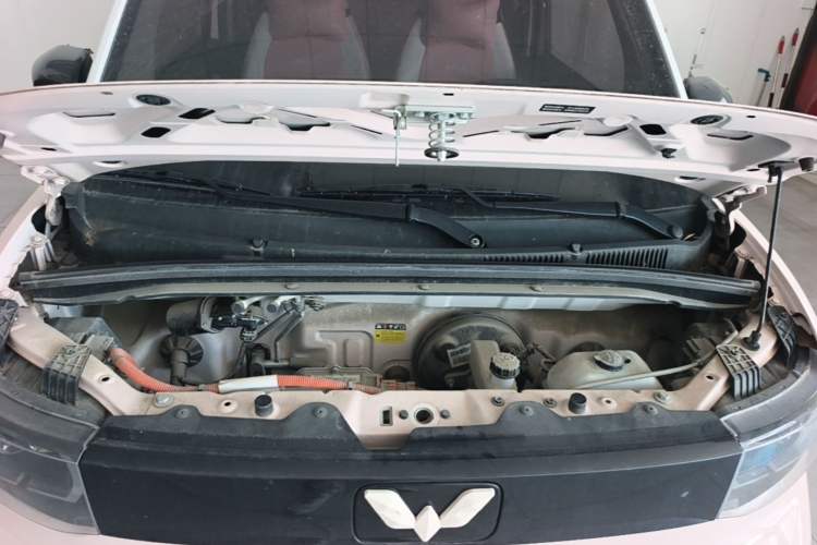 Used Wuling Hongguang MINIEV 2020 Enjoy Edition Lithium-Ion Battery Engine Bay