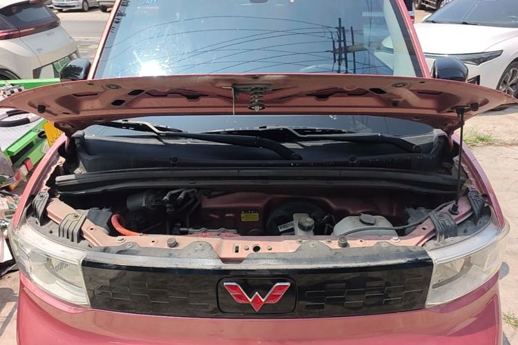 Used Wuling Hongguang MINIEV 2020 Enjoyment Model Lithium Iron Phosphate Engine Bay