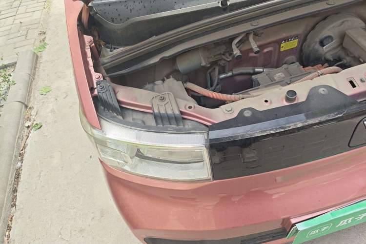 Used Wuling Hongguang MINIEV 2020 Freedom Version Lithium Iron Phosphate Engine Bay Right
