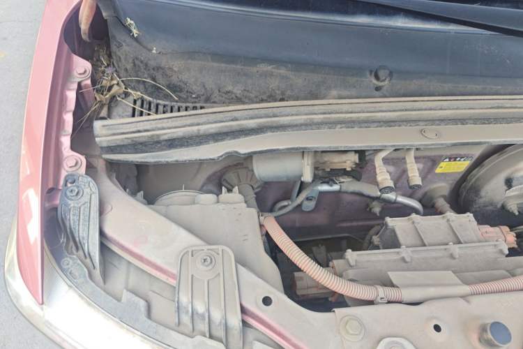 Used Wuling Hongguang MINIEV 2020 Freedom Version Lithium Iron Phosphate Engine Bay Right
