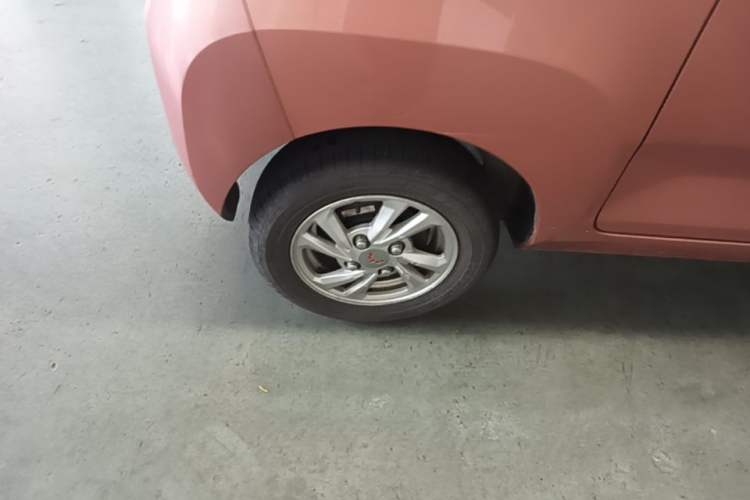 Used Wuling Hongguang MINIEV 2020 Zizai Version Lithium-NMC Exterior 2