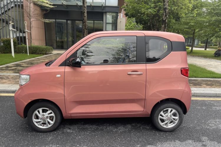 Used Wuling Hongguang MINIEV 2020 Freedom Version Lithium Iron Phosphate Exterior 4