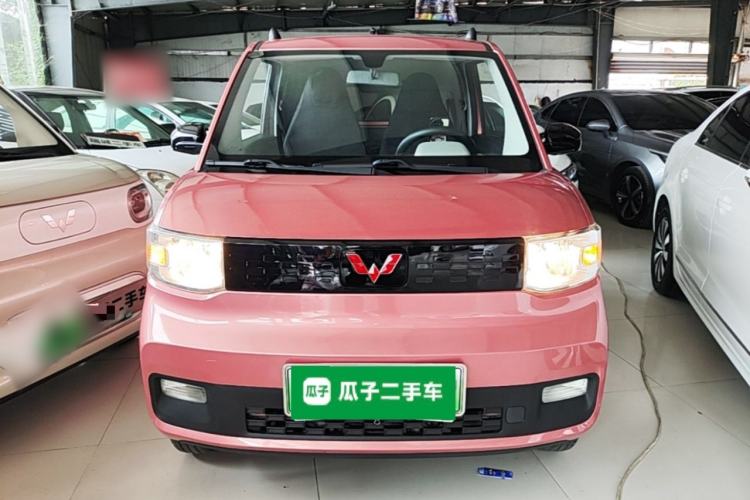 Used Wuling Hongguang MINIEV 2020 Freedom Version Lithium Iron Phosphate Front