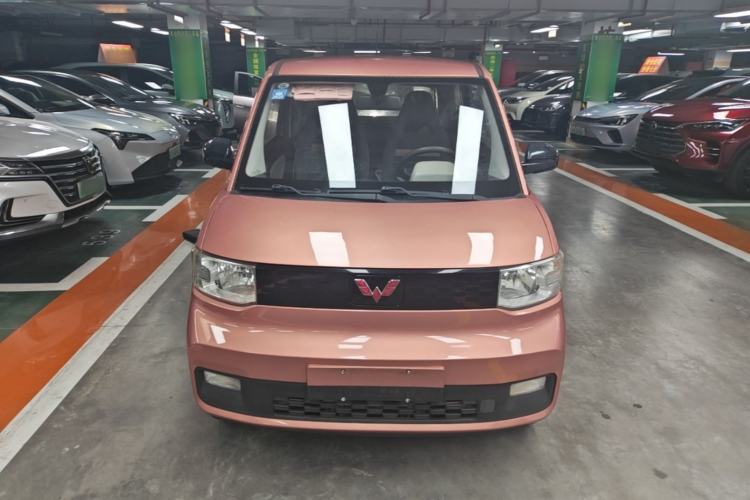 Used Wuling Hongguang MINIEV 2020 Freedom Version Lithium Iron Phosphate Front