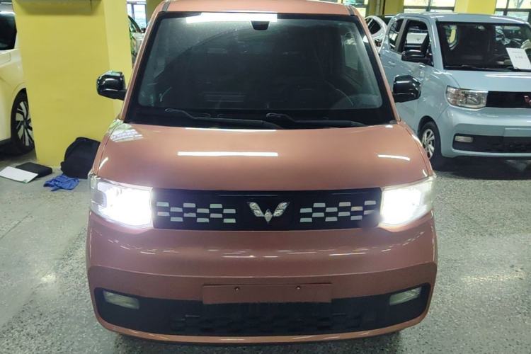 Used Wuling Hongguang MINIEV 2020 Enjoyment Model Lithium Iron Phosphate Front
