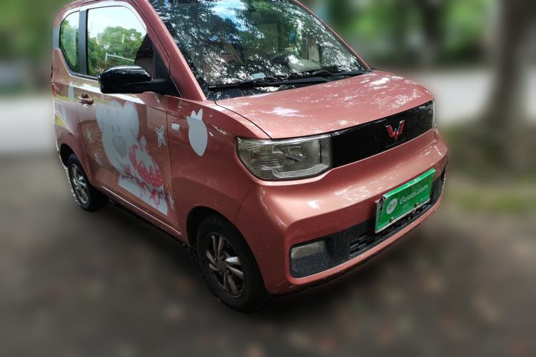 Used Wuling Hongguang MINIEV 2020 Freedom Version Lithium Iron Phosphate Front Right 45 Deg