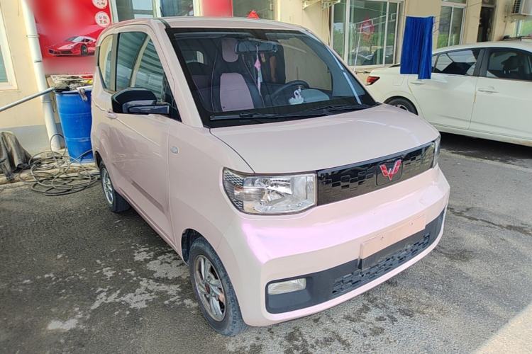 Used Wuling Hongguang MINIEV 2020 Enjoyment Model Lithium Iron Phosphate Front Right 45 Deg