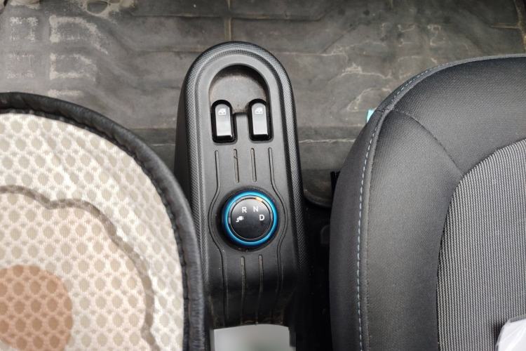 Used Wuling Hongguang MINIEV 2020 Freedom Version Lithium Iron Phosphate Gear Lever