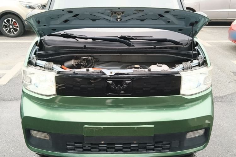 Used Wuling Hongguang MINIEV 2020 Freedom Version Lithium Iron Phosphate Engine Bay