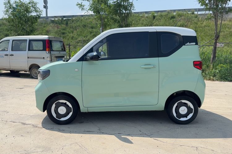 Used Wuling Hongguang MINIEV 2020 Enjoyment Model Lithium Iron Phosphate Exterior 2
