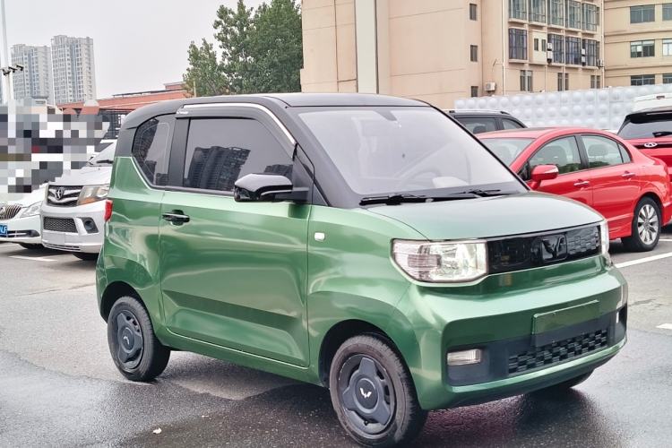 Used Wuling Hongguang MINIEV 2020 Freedom Version Lithium Iron Phosphate Front Right 45 Deg