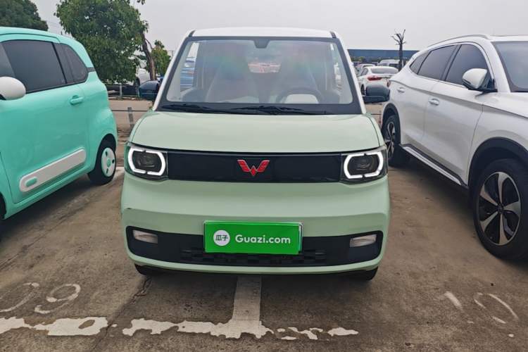 Used Wuling Hongguang MINIEV 2020 Freedom Version Lithium Iron Phosphate Front