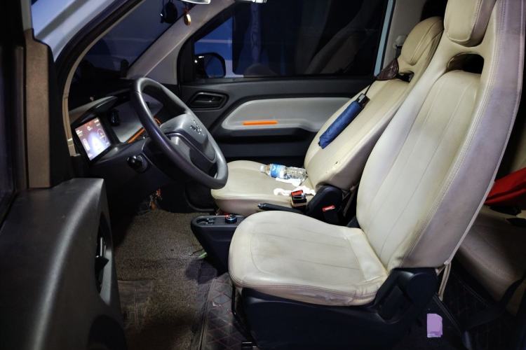 Used Wuling Hongguang MINIEV 2020 Enjoy Edition Lithium-Ion Battery Left Front Seat