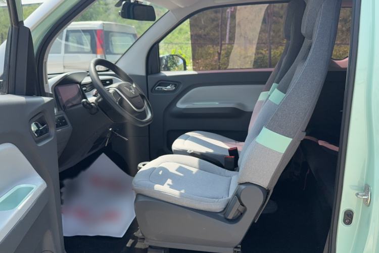 Used Wuling Hongguang MINIEV 2020 Enjoyment Model Lithium Iron Phosphate Left Front Seat