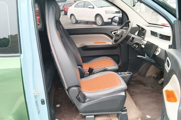 Used Wuling Hongguang MINIEV 2020 Freedom Version Lithium Iron Phosphate Right Front Seat