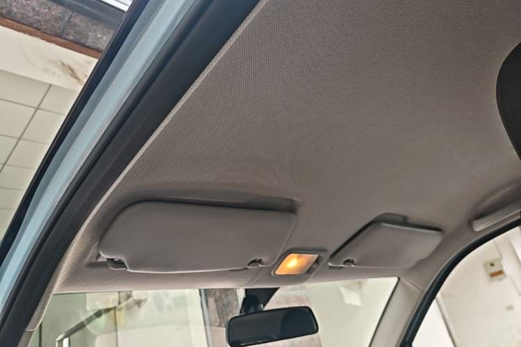 Used Wuling Hongguang MINIEV 2020 Zizai Version Lithium-NMC Headliner