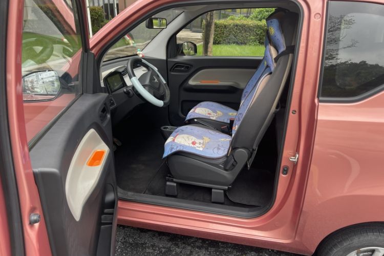 Used Wuling Hongguang MINIEV 2020 Freedom Version Lithium Iron Phosphate Interior 2